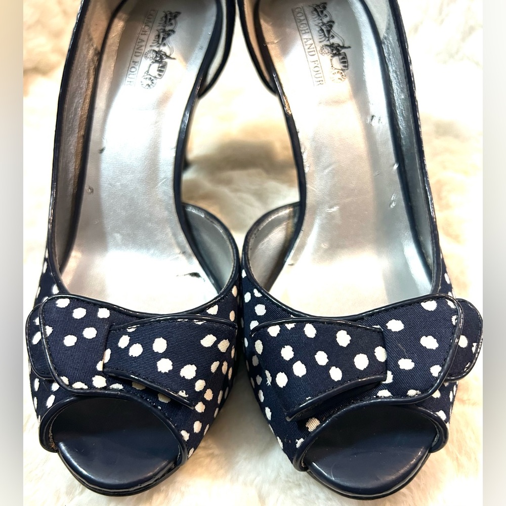Coach and Four Navy white Polka dot peep toe bow heels women’s size 7 - Picture 7 of 12